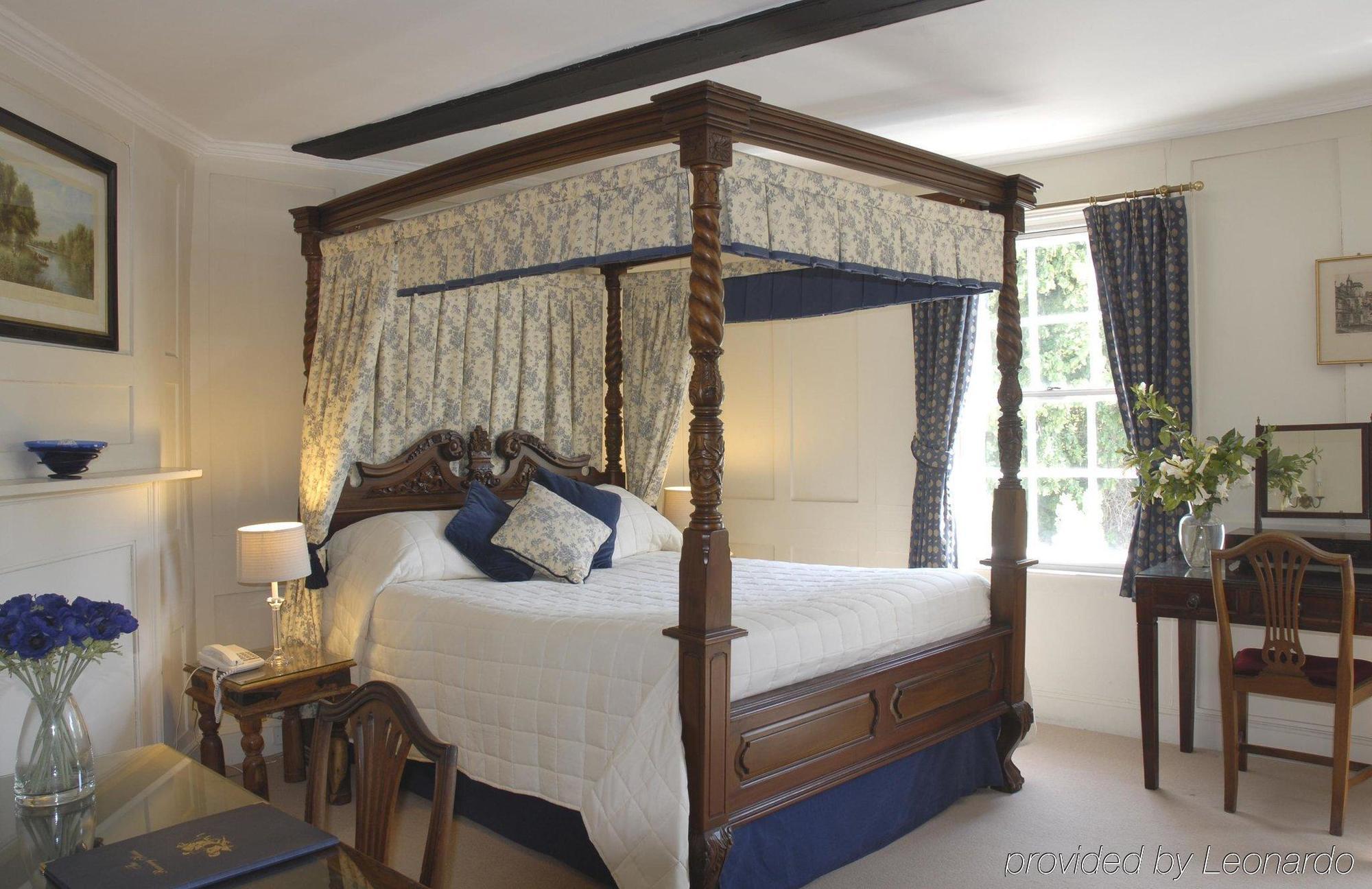 รันนิ่ง ฮอสส์ คันทรี อินน์ Mickleham ห้อง รูปภาพ